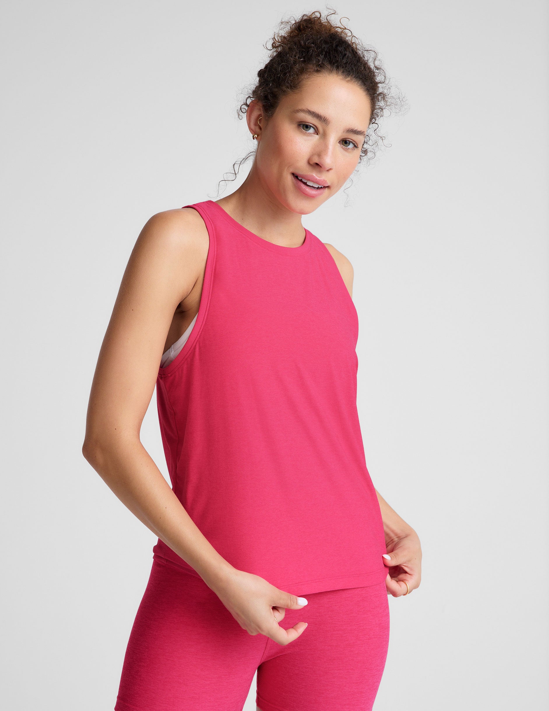 pink tank top